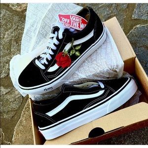 Custom Rose Vans Old Skool